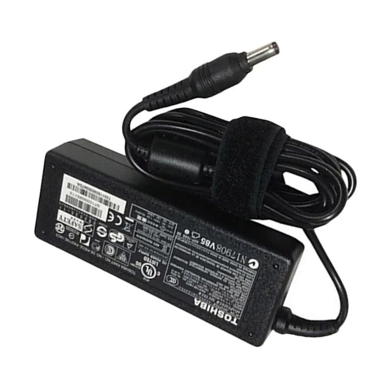 originálne nabíječka adaptér Toshiba Dynabook Tecra A50-J-13Y 65W 3,42A 19V 5,5 x 2,5mm